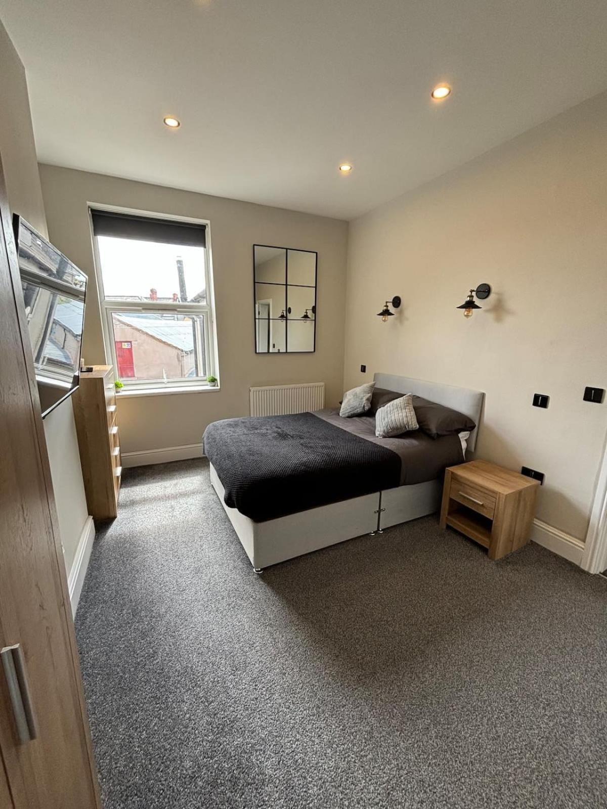 Modern 5 Bedroom Terraced Luxurious House Colwyn Bay Esterno foto